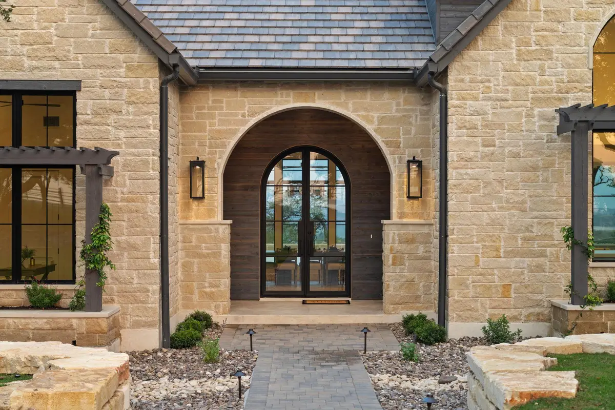 1149 Canyon Crossing View, Dripping Springs, TX 78620 - #1