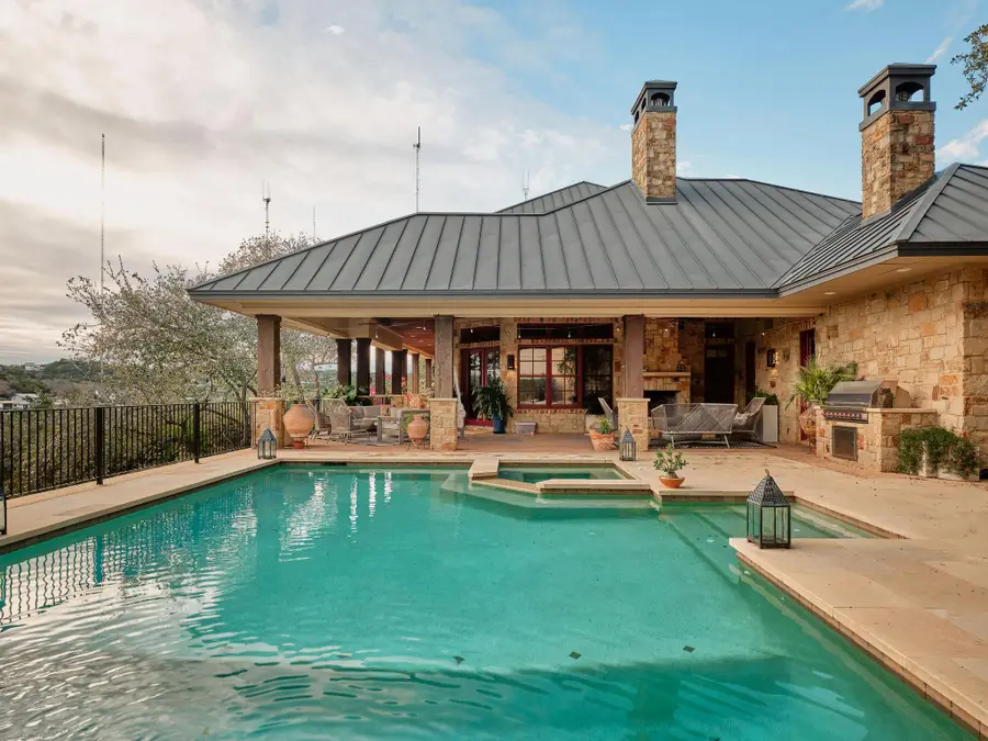 4800 Toreador Dr, Austin, TX 78746 - Image #2