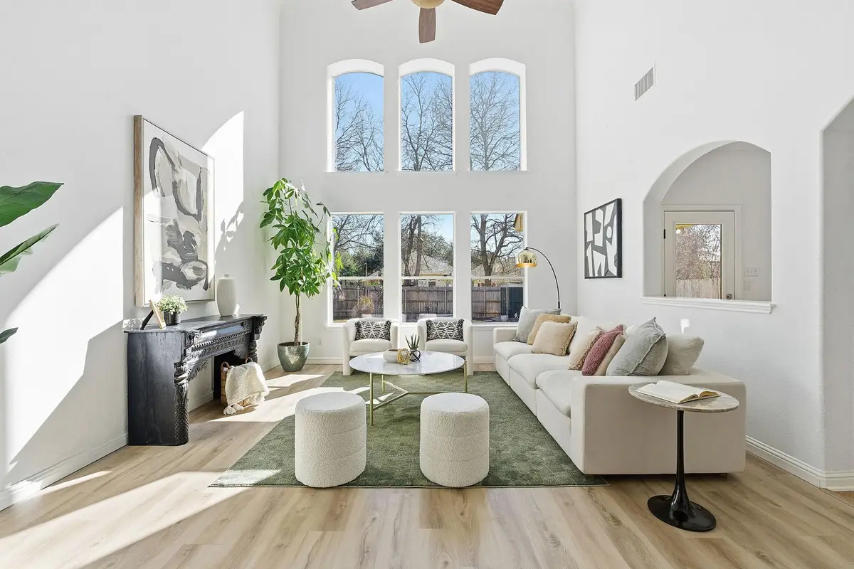 10329 Big Thicket Dr, Austin, TX 78747 - #1