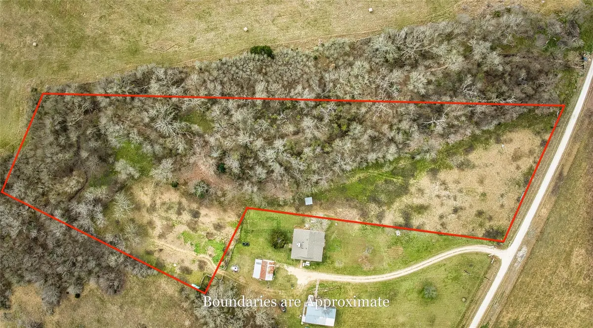 350 County Road 319, Rosebud, TX 76570 - Image #1