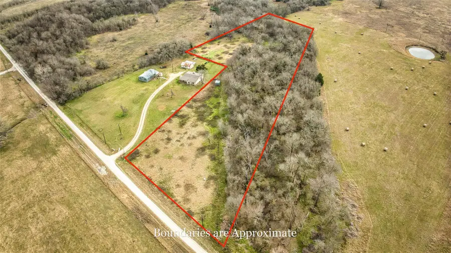350 County Road 319, Rosebud, TX 76570 - Image #3