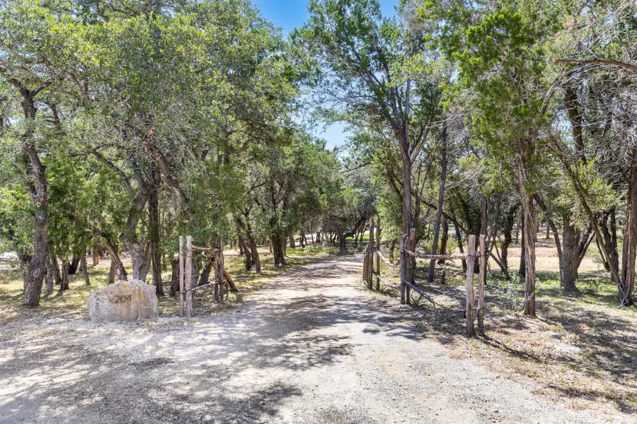 204 Deer Creek Cir, Dripping Springs, TX 78620 - #2