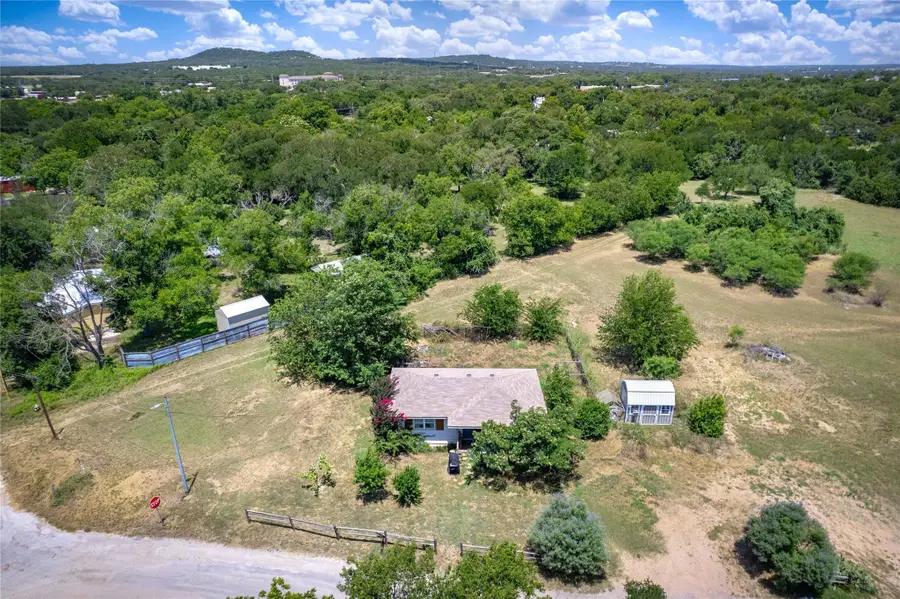 1104 S Boundary St, Burnet, TX 78611 - #2