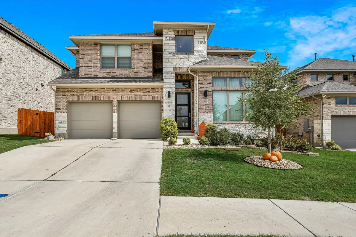 228 Gary Wayne Dr, Liberty Hill, TX 78642 - #1