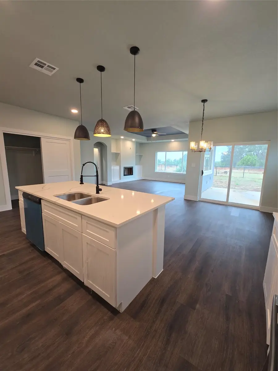 206 Lewis Todd, Blanco, TX 78606 - Image #3