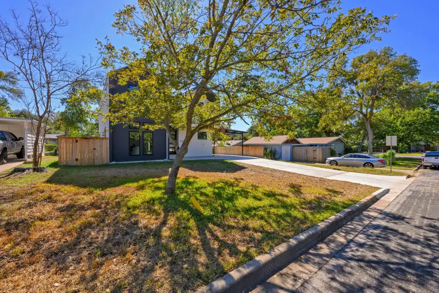 4803 Philco Dr, Austin, TX 78745 - Image #2