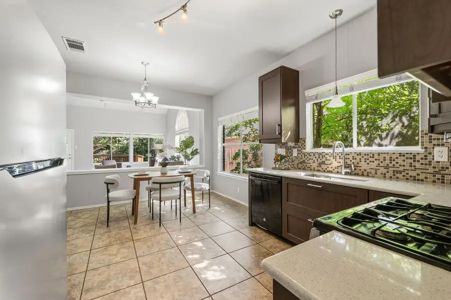 2402 Sparrow Dr, Round Rock, TX 78681 - #3