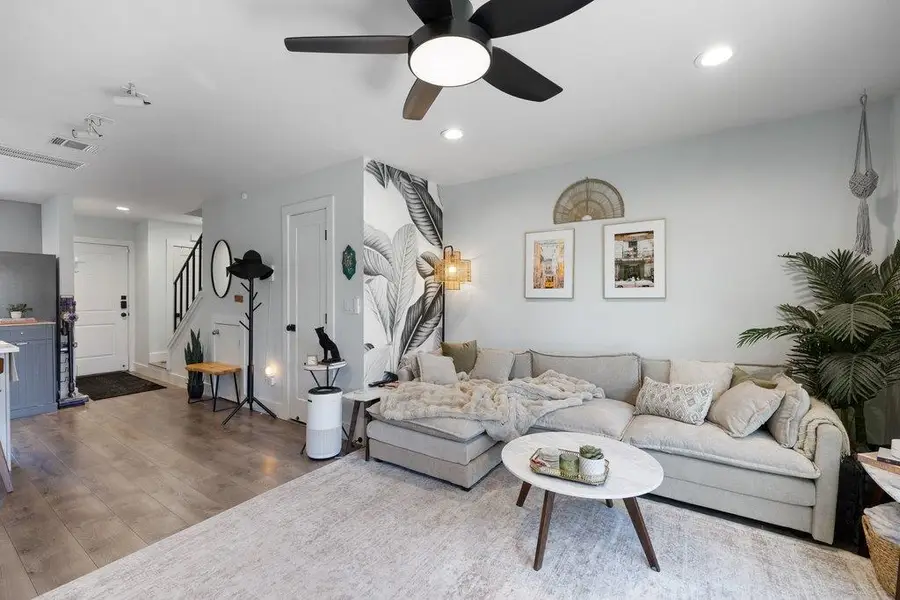 3812 Southway Dr #103, Austin, TX 78704 - #2