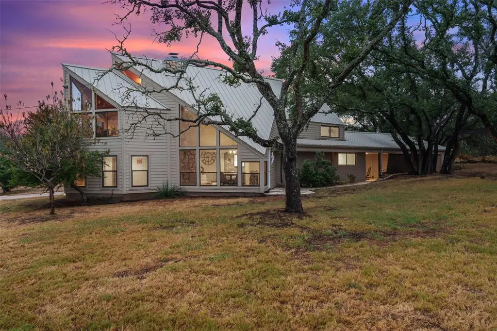 318 Coventry Rd, Spicewood, TX 78669 - #1