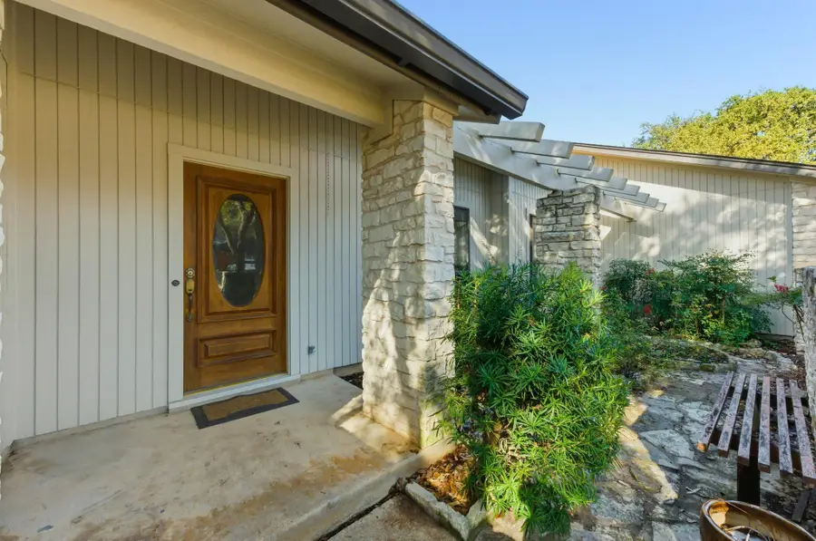 3135 Eanes Cir, Austin, TX 78746 - Image #3