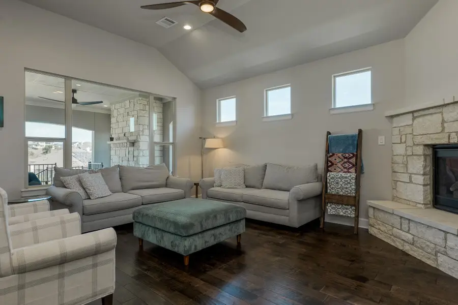 3300 Venezia Vw, Leander, TX 78641 - #3