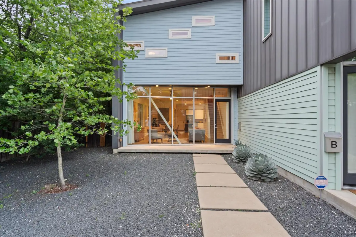 900 Brentwood St #A, Austin, TX 78757 - #1