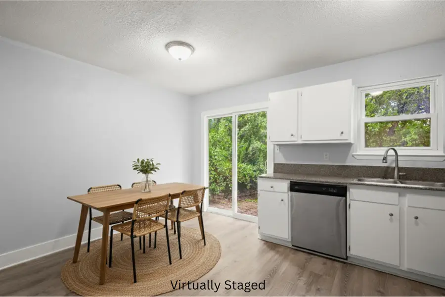 10905 Elm St, Jonestown, TX 78645 - #3