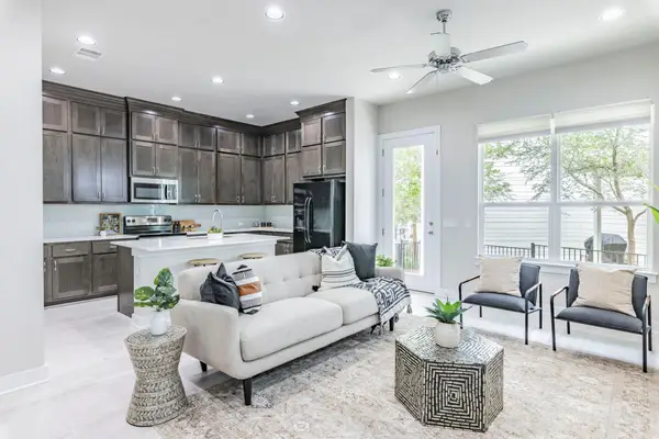 3108 E 51st St #1101, Austin, TX 78723