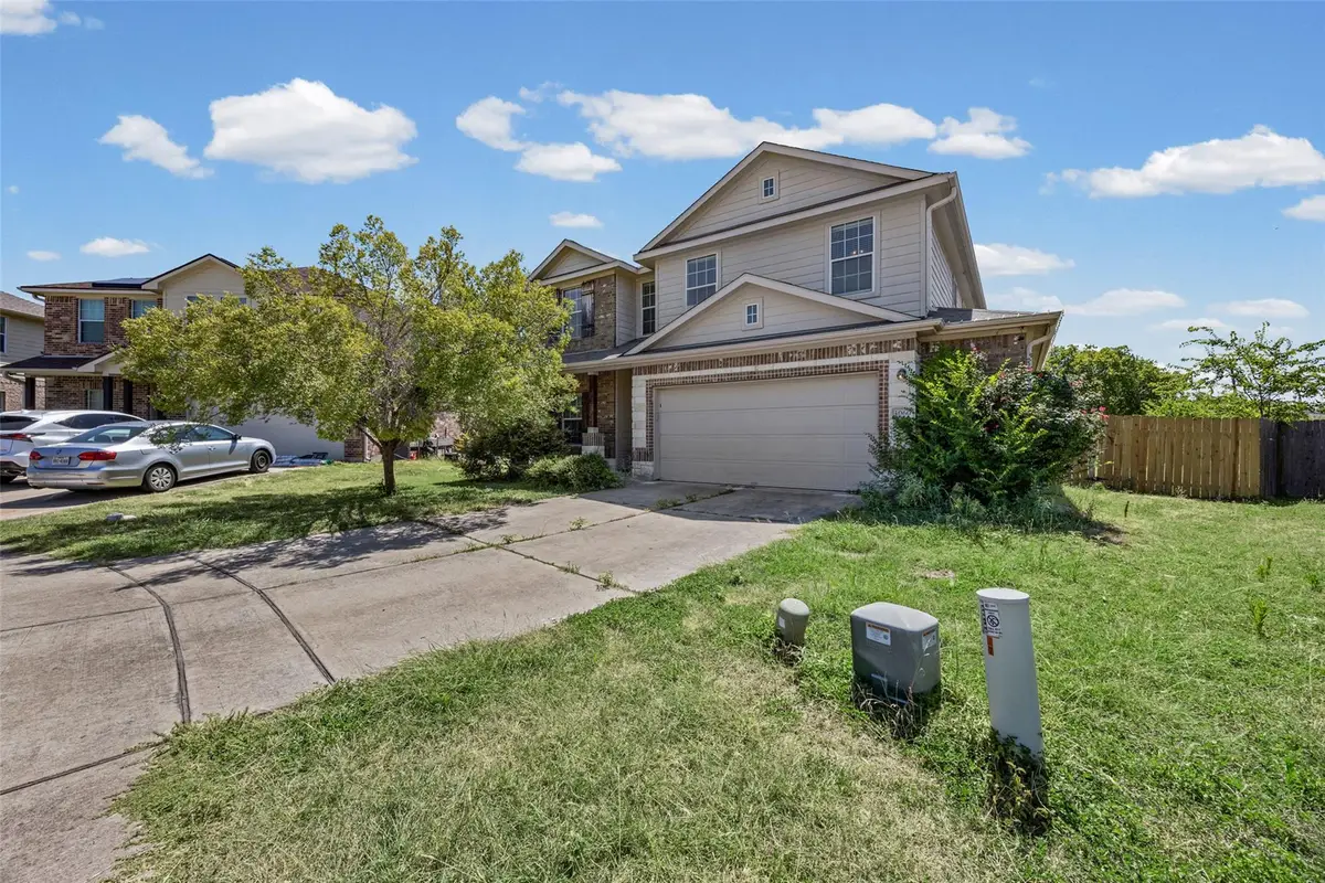 1060 Zeus Cir, Round Rock, TX 78665 - #1