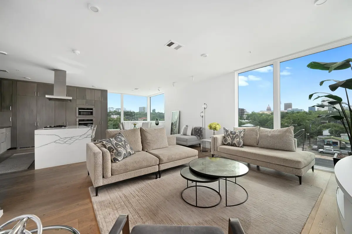 1010 W 10th St #302, Austin, TX 78703 - #1