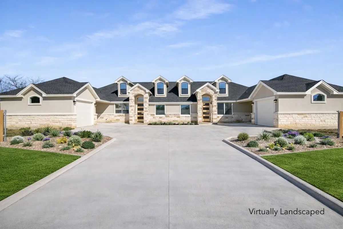 511-513 Lion Dr, Leander, TX 78641 - #1