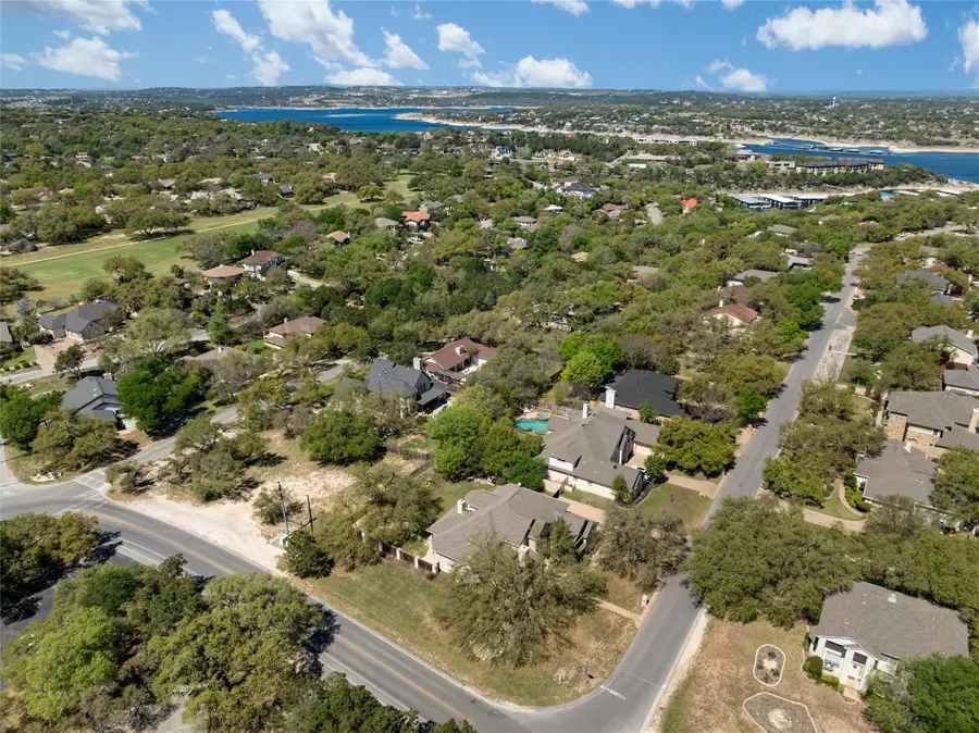 801 Electra, Lakeway, TX 78734 - #2