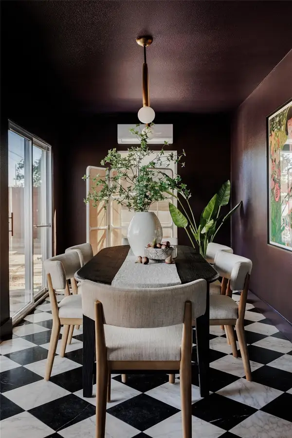 1315 Comal St, Austin, TX 78702