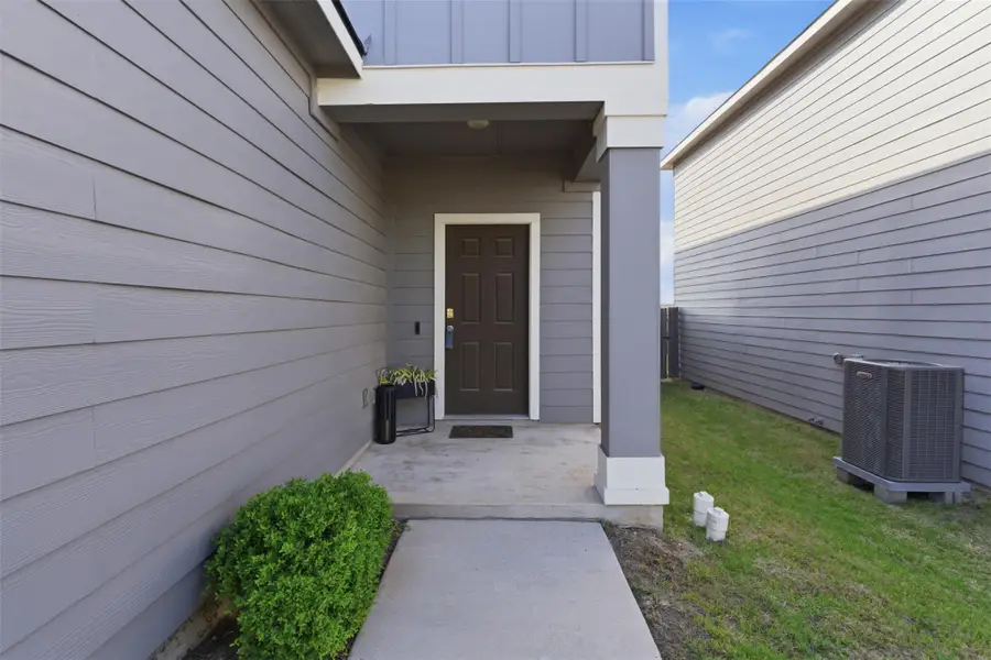 19404 Caymus Dr, Pflugerville, TX 78660 - #2