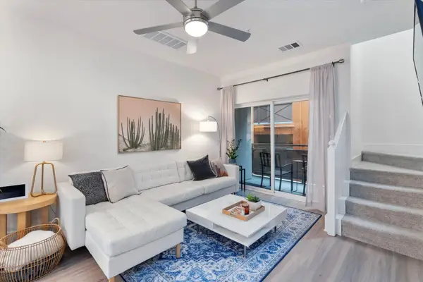 2827 Manor Rd #3102, Austin, TX 78722