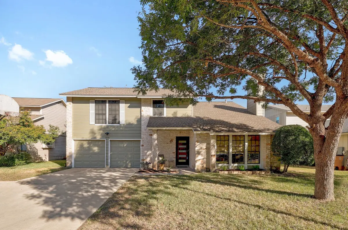 9006 Frostwood Trl, Austin, TX 78729 - Image #1