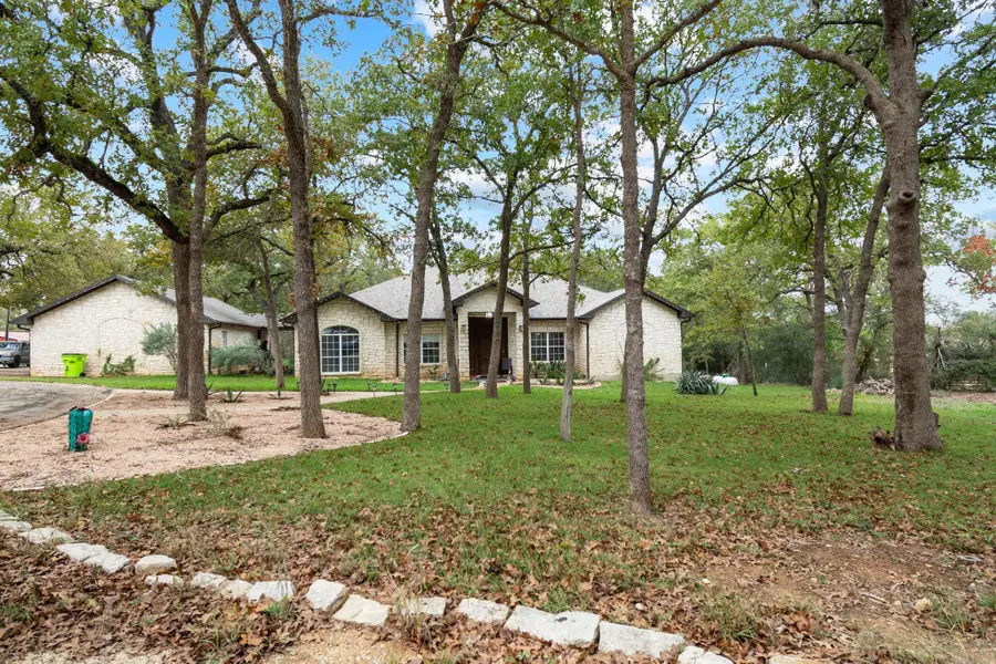 346 The Oaks Blvd, Elgin, TX 78621 - Image #2