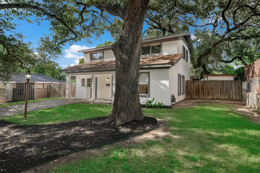 204 Brewster St, Austin, TX 78704 - #2