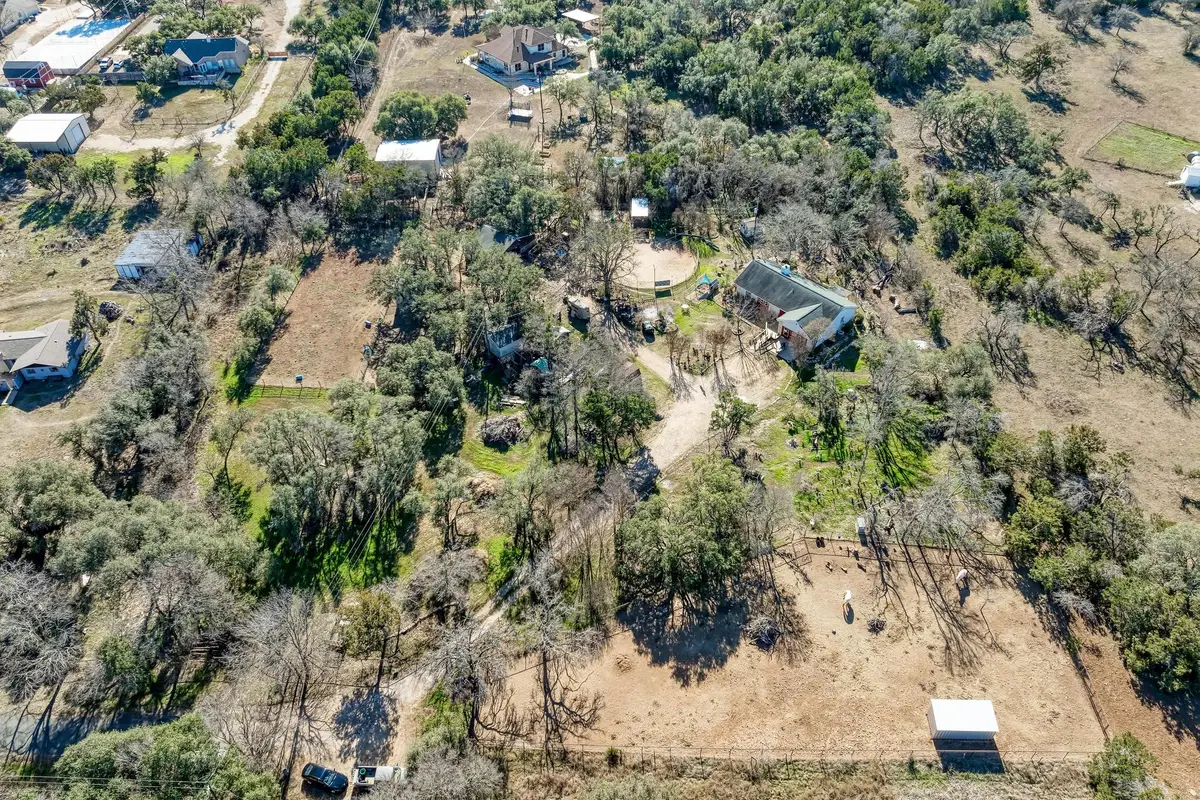 321 Navajo Trl, Georgetown, TX 78633 - #1