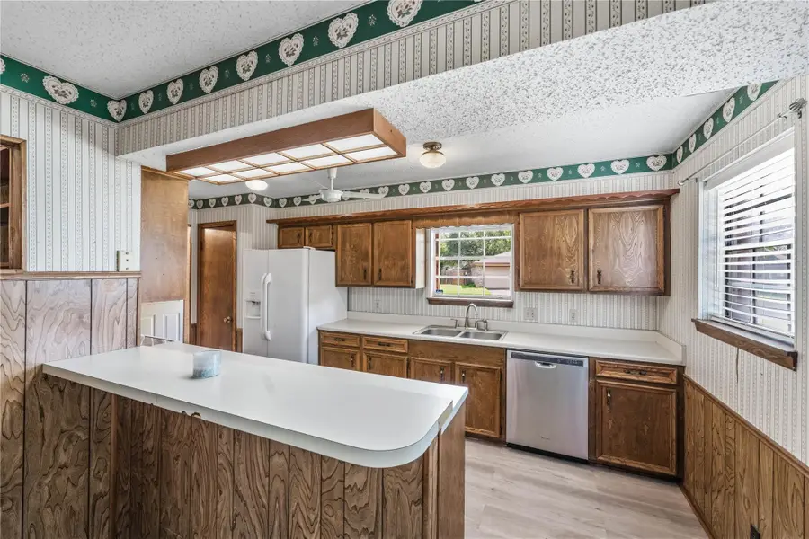 1070 N Franklin St, La Grange, TX 78945 - #2