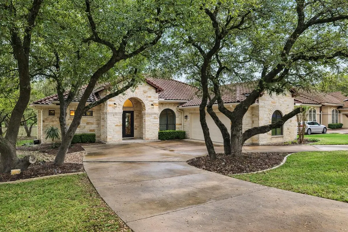 22 Cottondale Rd, The Hills, TX 78738 - #1