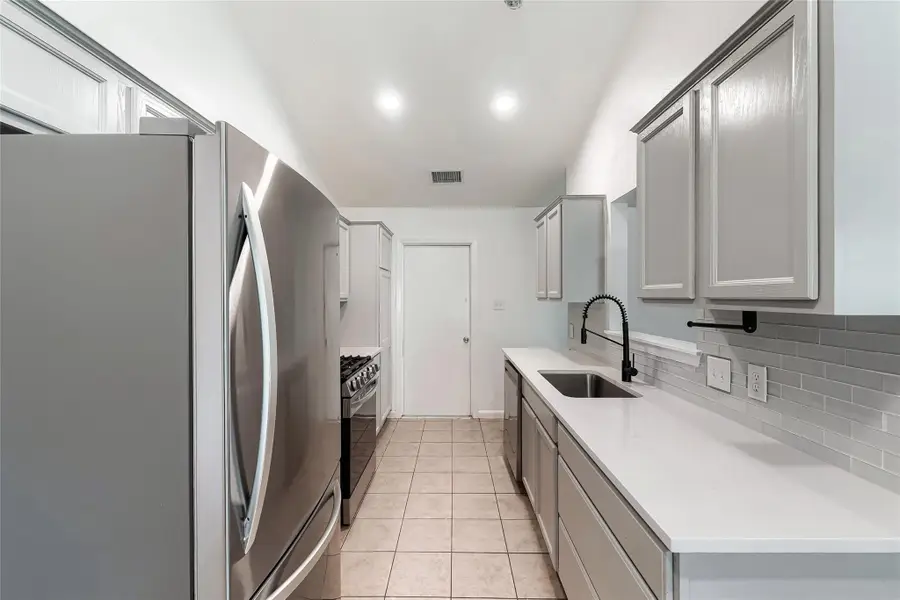 8505 Mayview Dr, Austin, TX 78724 - #2