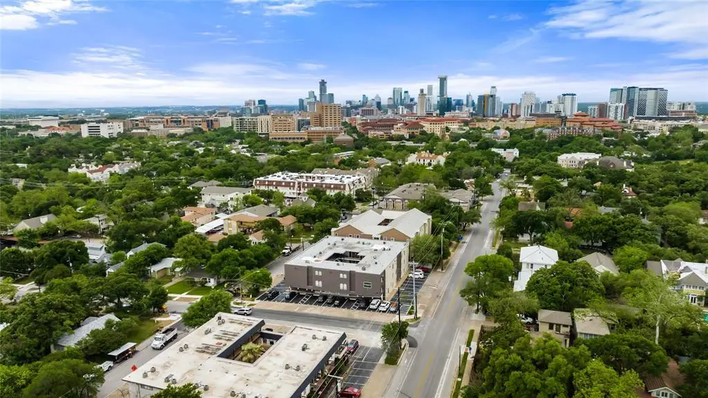 101 E 33rd St #206, Austin, TX 78705 - #1