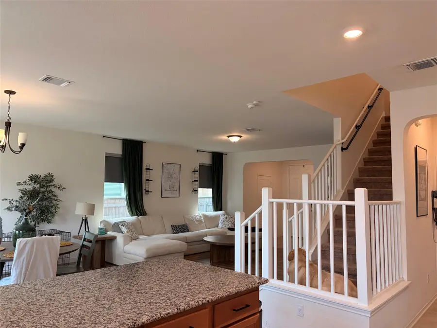 1007 Brambles Dr, Georgetown, TX 78626 - #3