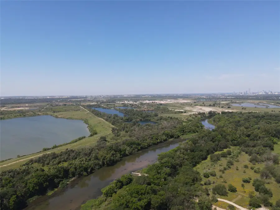 10009 Lorado Dr, Austin, TX 78725 - #2