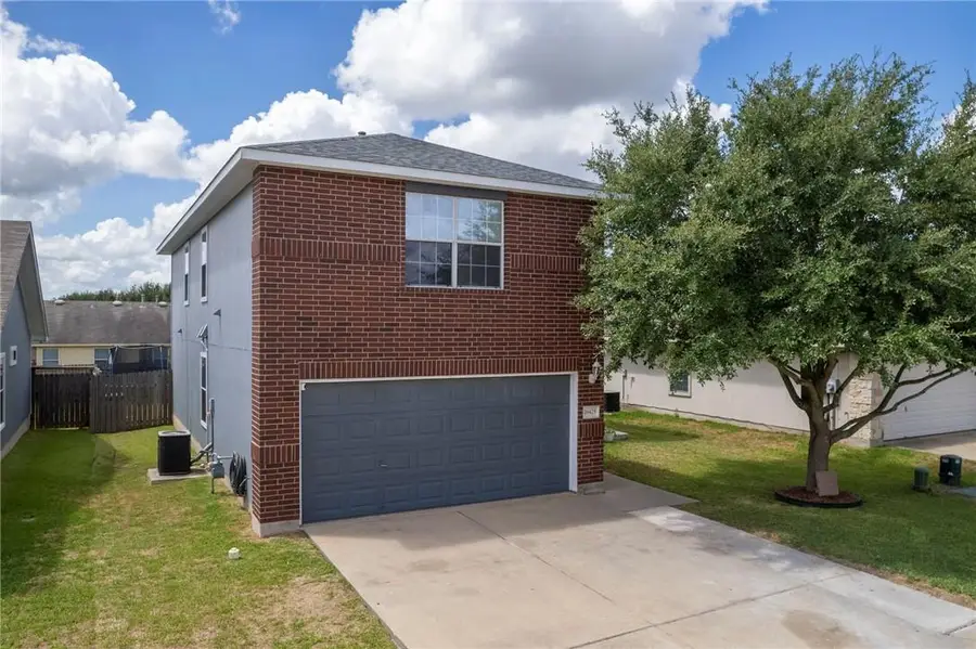 18425 Crestwind Ln, Elgin, TX 78621 - #2
