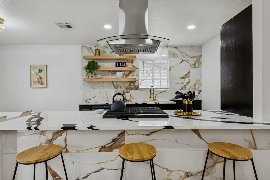 11535 Sandy Loam Trl, Austin, TX 78750 - Image #3