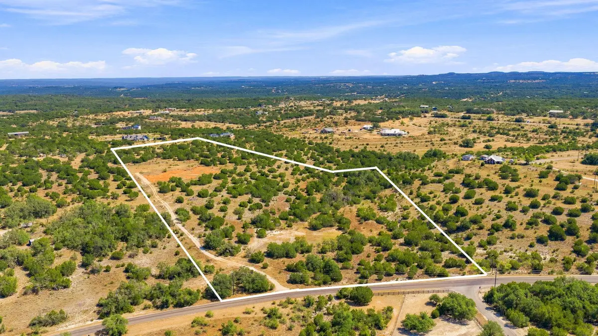 640 Sycamore Creek Dr, Dripping Springs, TX 78620 - #1
