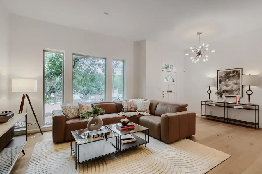 6512 E Hill Dr, Austin, TX 78731 - #2