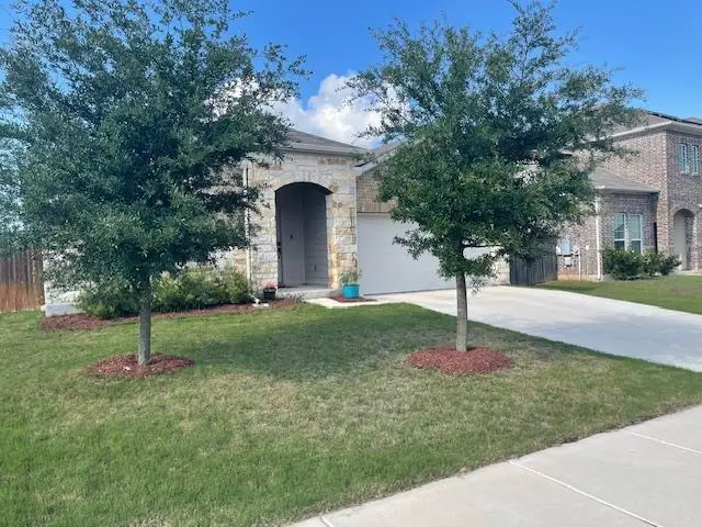 317 Colthorpe Ln, Hutto, TX 78634 - #1