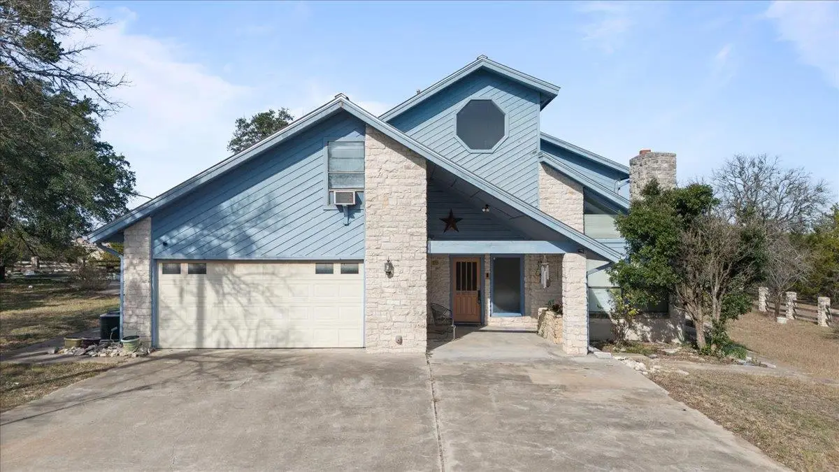280 Cole Dr, Liberty Hill, TX 78642 - #1