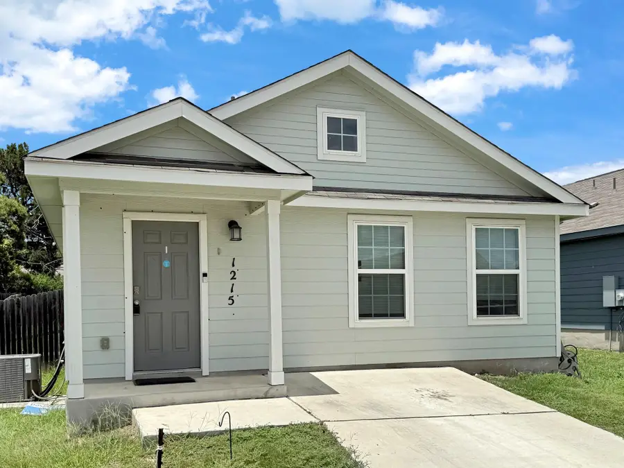 1215 Robbins, San Antonio, TX 78245 - #2