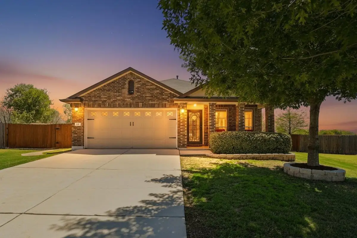 180 Chickadee Cv, Kyle, TX 78640 - #1