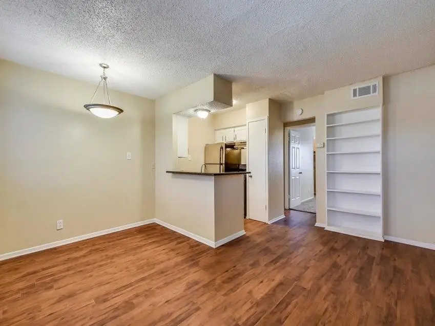 2401 Manor Rd #119, Austin, TX 78722 - #1