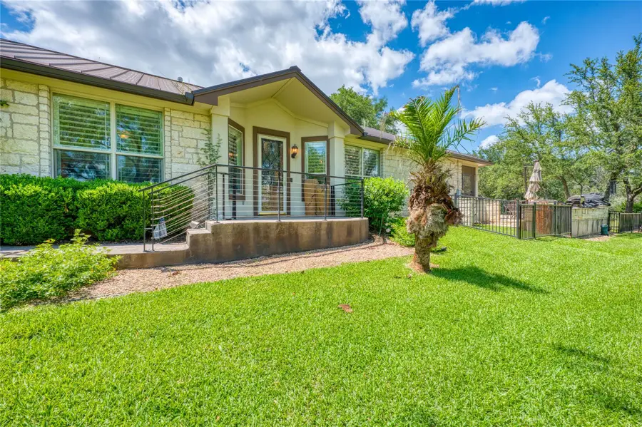 604 Fault Line Dr, Horseshoe Bay, TX 78657 - #2