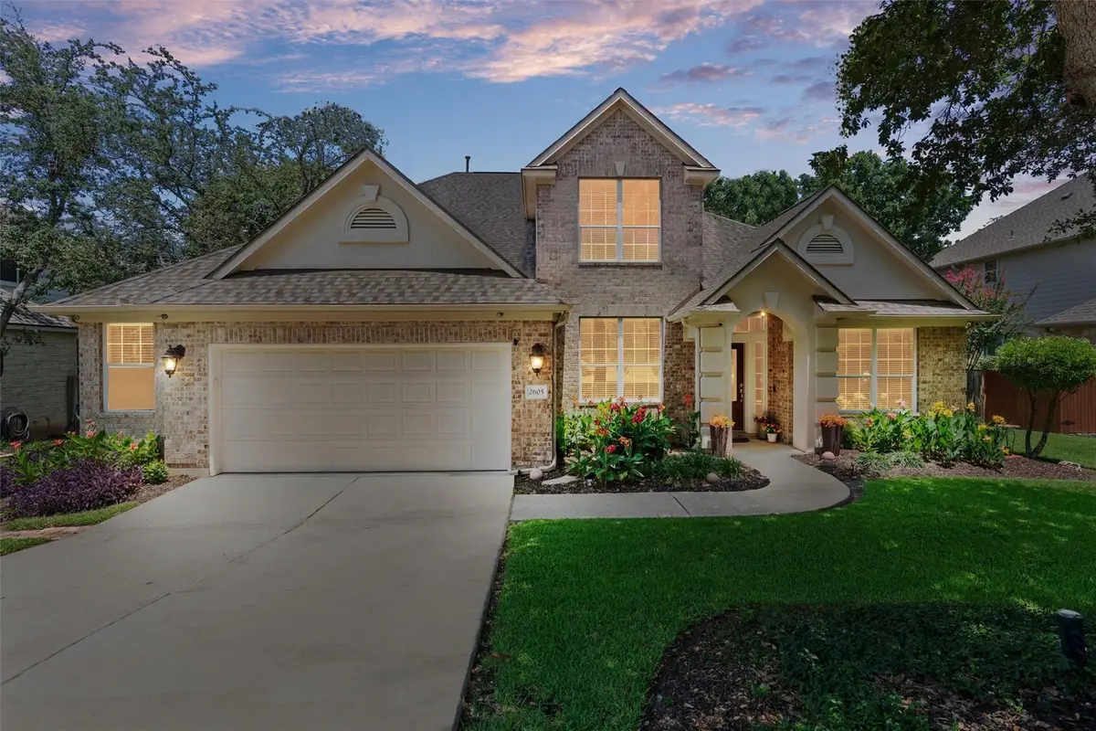 2605 Shire Ridge Dr, Austin, TX 78732 - #1