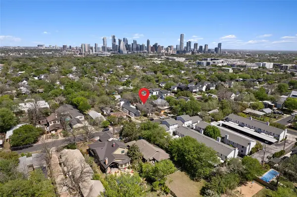 1806 Ford St, Austin, TX 78704