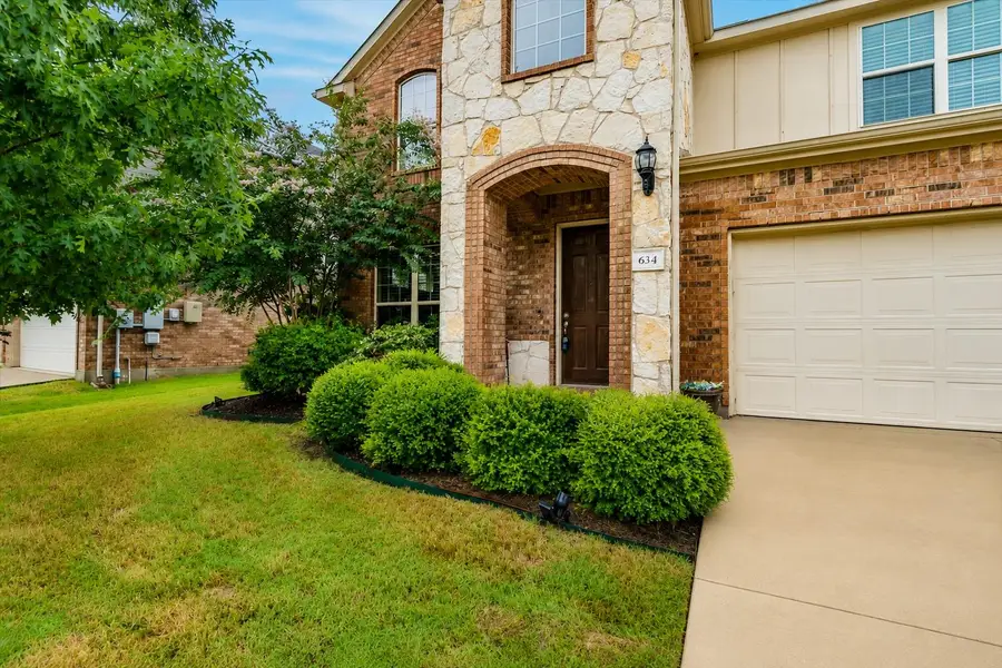 634 Blossom Valley Strm, Buda, TX 78610 - #2