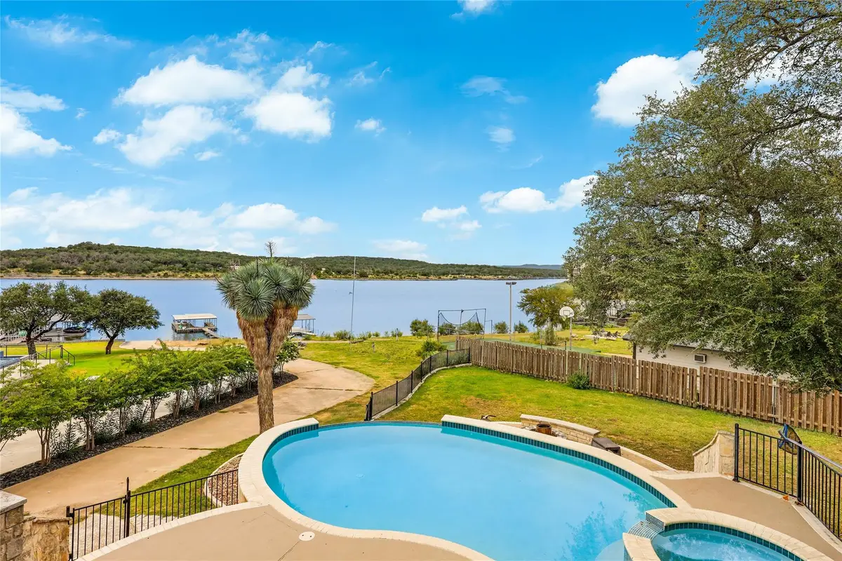 3106 Point Cv, Lago Vista, TX 78645 - Image #1