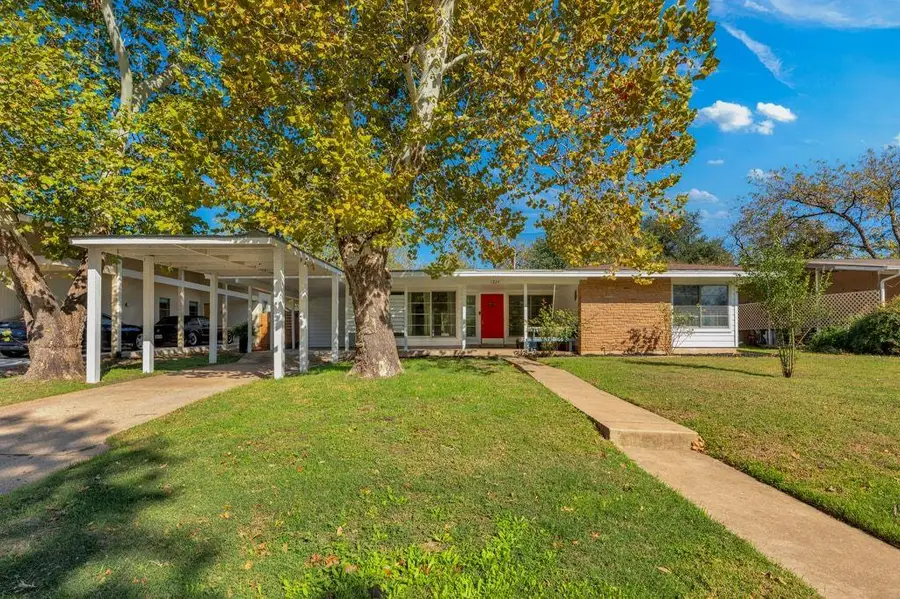 1224 Corona Dr, Austin, TX 78723 - Image #3